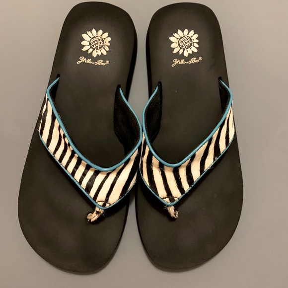 yellow box zebra sandals